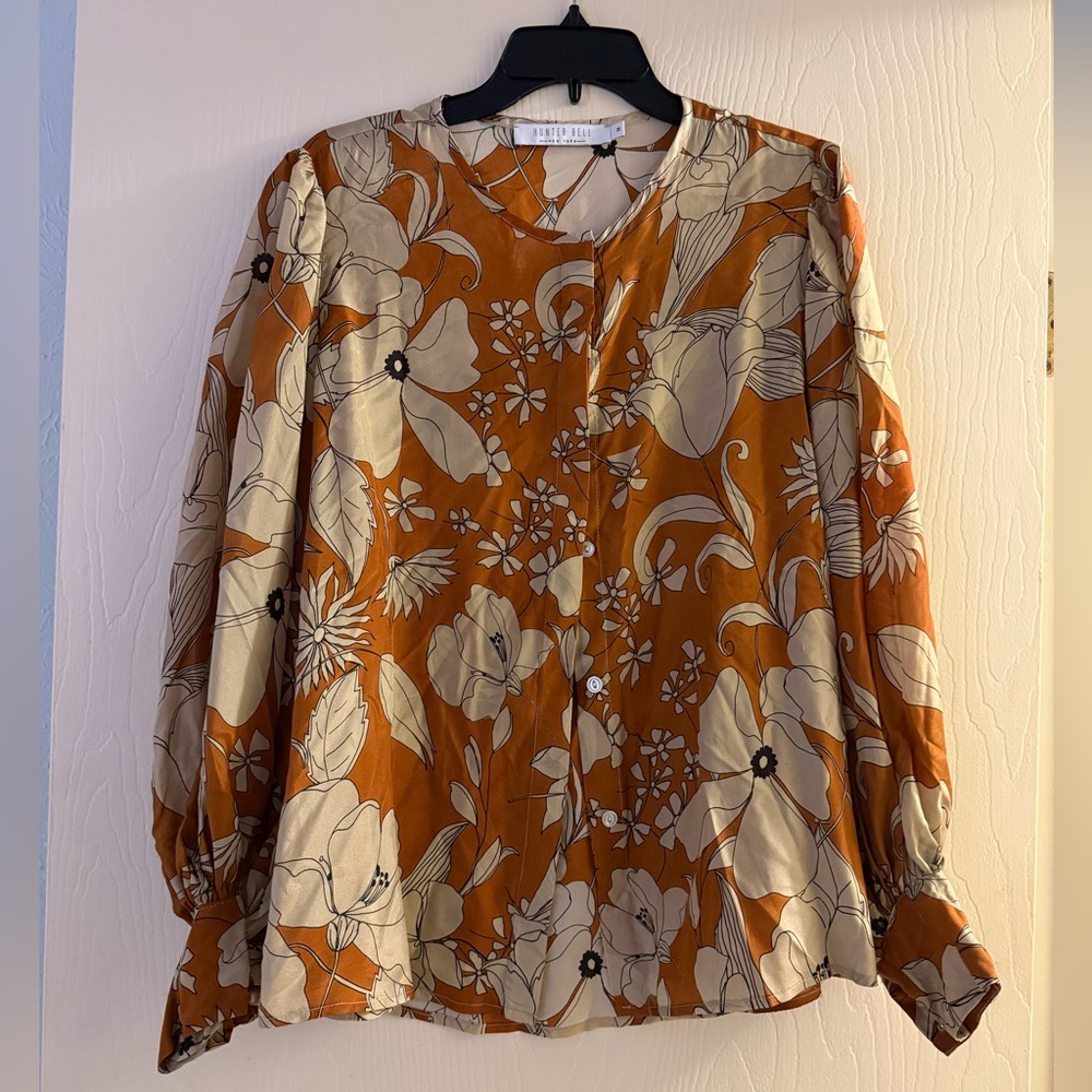 Hunter Bell Long Sleeve Top